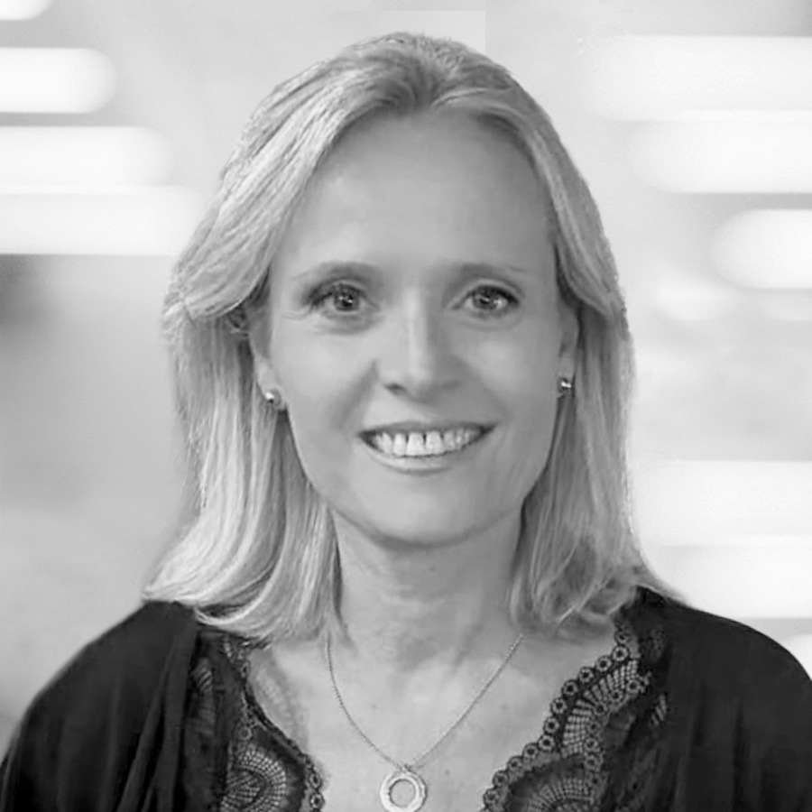 Alicia Vera. SECRETARIA DE DIRECCIÓN Y OFFICE MANAGER ARTE​
